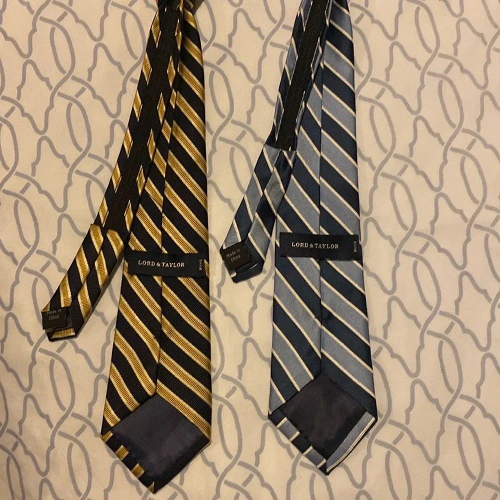 Boys tie